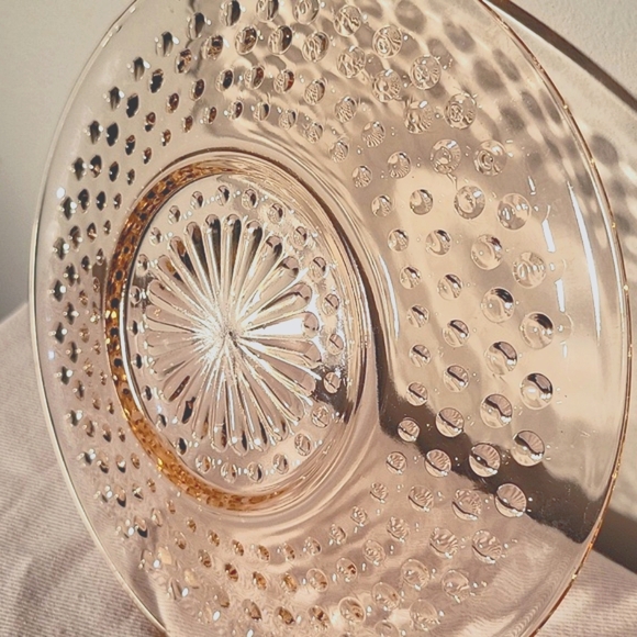 Degenhart Pale Pink Hobnail Glass Small Salad/Side Plates & Toothpick Holder - Picture 4 of 8